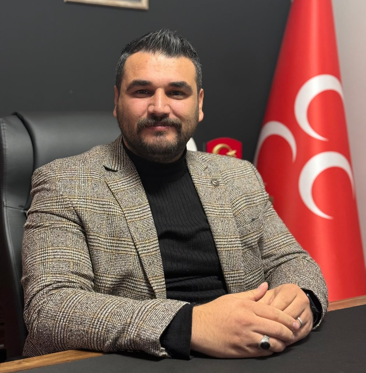 Türk Bayrağına Yapılan Saygısızlığı MHP Menteşe İlçe Başkanı Türk, Kınadı 